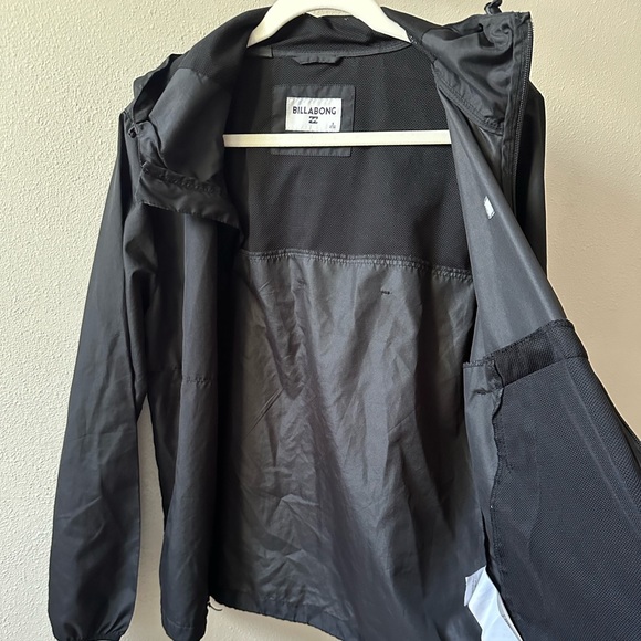 Billabong Windbreaker Jacket - Picture 4 of 5